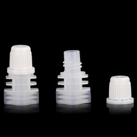 Le bec verseur en PE de 8,2 mm le plus populaire pour liquides alimentaires, avec bouchon