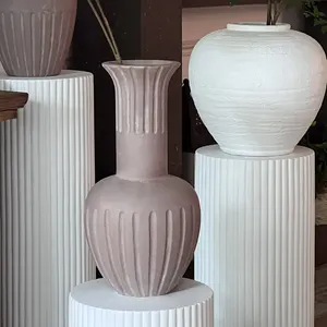2024 nuovo Design retrò vaso con collo lungo vasi per il centro fiori di tavoli rustici in fibra di argilla vaso arredamento casa