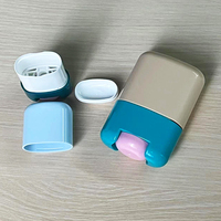 Oem 15ML 35ml 50ml 75ml Pp + abs conteneur de bâtons de déodorant en plastique rond Twist Up cosmétique conteneur de bâtons de déodorant vide