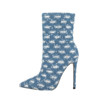 Bottes de danse pour femmes style western, à bout pointu, automne/hiver, avec fermeture éclair, logo personnalisé, sexy et élégantes, talons aiguilles de 12 cm, en jean déchiré, montantes à la cheville