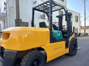 Japan Komatsu FD50 FD30 FD80 Second Hand Diesel Forklift 5T/3T Stable Performance Low Working <b>Hours</b> Mast Type for Sale - Product Image 5