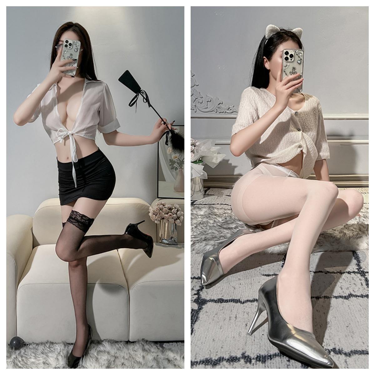 ชุดเลขานุการ + ถุงเท้าเปิดสีขาว