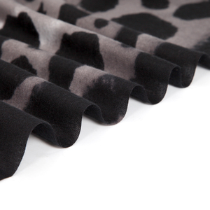 2025 Hot Sale Milk Fiber Scarf <b>Women</b> Winter Scarf 90*180cm Wool Blended Scarves <b>Shawls</b> <b>for</b> <b>Women</b> Stylish - Product Image 3