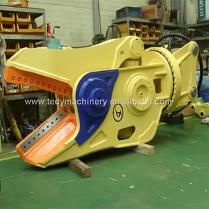 Le démanteleur de cisaillement hydraulique le plus vendu de TDC est un coupeur de béton industriel extrêmement puissant. - Product Image 2