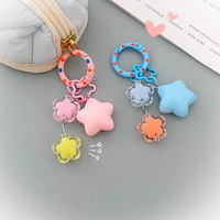 Mode cinq étoiles en plastique porte-clés cloches coloré dessin animé porte-clés accessoires acrylique porte-clés