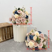 Centre de table en fleurs artificielles en soie, 60 cm, grandes boules de fleurs orange brûlé et plantes vertes pour la décoration florale de mariage d'automne