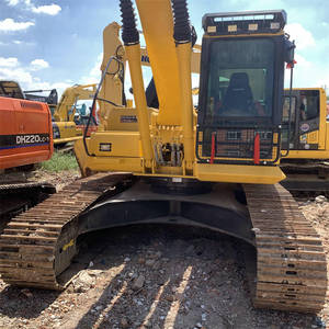 Excavadora sobre orugas usada de alta calidad Komatsu a la venta incluye componentes de núcleo de motor de bomba de motor - Product Image 4