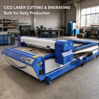 Machine de gravure laser CO2 CNC 1325 avec contrôleur Ruida 1300x2500mm pour acrylique, bois, MDF, cuir, tissu