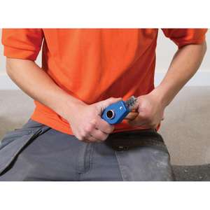 Limpiador y desbarbador de tuberías Silverline 15 y 22mm - Product Image 2