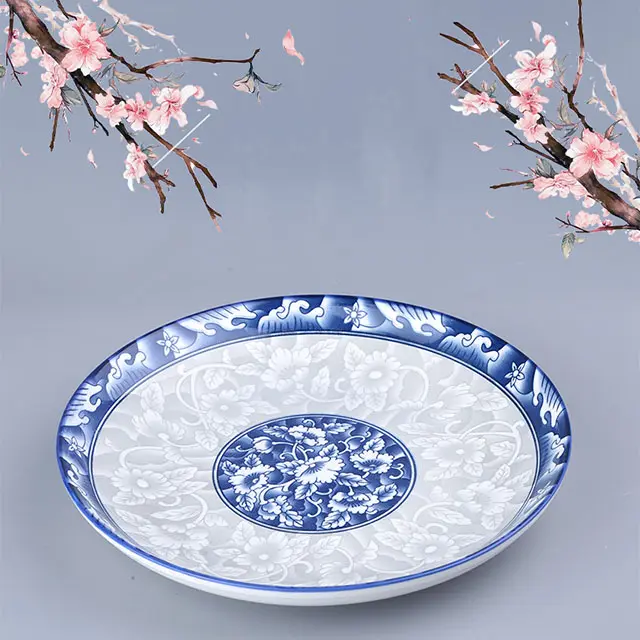 Piatti regalo per la casa in porcellana blu e bianco stampati in ceramica all'ingrosso cinese minimalista piatto rotondo per feste