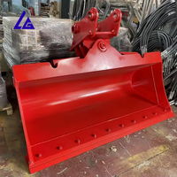 Bord de coupe monocylindre inclinable NM500 robuste à fixation par boulons pour mini-excavatrice 1,5-8 tonnes compatible avec attache rapide
