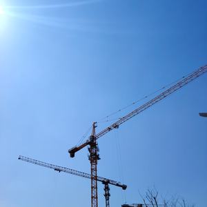 למכירה חדש qt63 <span class=keywords><strong>5013</strong></span> ביצועים 5 טון במגדל העליון שטוח מושלם מנוף מנוע נושא ליבה מנוע עבור אתרי בנייה - Product Image 1