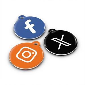 Llavero NFC para Compartir en Redes Sociales 13.56MHz RFID Impermeable de PVC PET Tarjeta de Visita para Reseñas de Instagram y <span class=keywords><strong>Google</strong></span> - Product Image 1