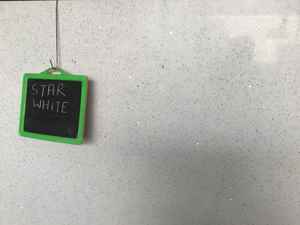 Suelo duradero de cocina moderna de primera calidad, losa de granito blanco de 1950x3450mm, acabado pulido, excelente resistencia a los arañazos, losa grande - Product Image 4