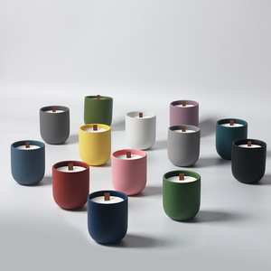 LANJO Pot à bougie pilier en céramique Hurricane fait main, couleur personnalisée, impression sérigraphique, vide, pour décoration intérieure privée - Product Image 3