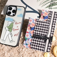 Coque de téléphone à panneau arrière magnétique remplaçable pour Iphone17/17pro/17promax/17air avec le garçon ours coloré doré