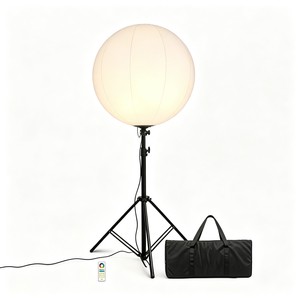 Tour d'éclairage gonflable à LED RGB dimmable 100W 200W, mobile et facilement transportable, avec mât télescopique, pour événements cinématographiques en extérieur - Product Image 1