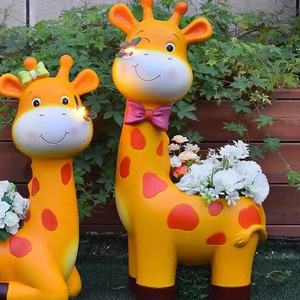 กระถางต้นไม้รูปยีราฟการ์ตูนสำหรับตกแต่งสวนกลางแจ้ง ขนาด 68x24x18 ซม. จากโรงงานโดยตรง เหมาะสำหรับตกแต่งสวนวิลล่าและภูมิทัศน์ - Product Image 2