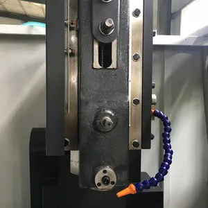 Cnc Draaibank Mini Cnc Draaibank Metalen Draaibank Automatische Sleufmachine