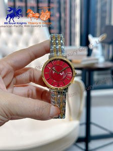 Montre à quartz élégante et luxueuse de style rétro avec cadran carré en diamant et motif guépard pour femmes, type de fourniture ODM - Product Image 3