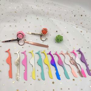 Pinzas de Acero Inoxidable para Extensión de Pestañas con Logotipo Personalizado al por Mayor, Herramienta de Belleza de Marca Privada, Aplicador, Modelo Zullo Industries - Product Image 4