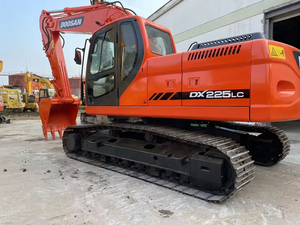 Excavadora de cadenas Doosan DX225Lc-9c usada, 22 toneladas, en buen estado, modelos DX300LCA, DX340LCA, DX360LCA grandes, en venta - Product Image 5