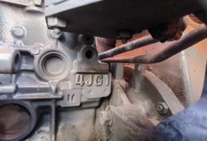 Hitachi-Excavadora hidráulica de orugas ZX70 de 7 toneladas, equipo usado japonés en buen estado, bomba de engranajes de motor de bajo precio incluida - Product Image 6