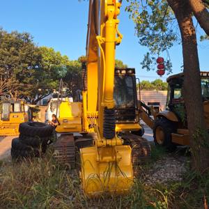 Komatsu รถขุด PC130มือสอง13ตันรถขุด PC130ขนาดเล็กจากญี่ปุ่น - Product Image 3