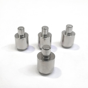 Pilares Guía Conductivos Kayser 036, Magnéticos, Resistentes al Óxido, Mecanizados con Precisión para Uso Industrial - Product Image 1