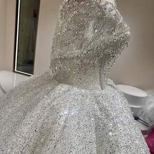 Vestido de Novia Moderno con Cuello Barco, Manga Regular, Corte Sirena, Largo hasta el Suelo, con Cuentas y Lentejuelas, Elegante para Boda, Modelo DW0182 - Product Image 4
