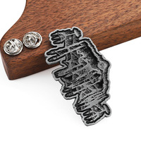 Épingle en émail lettre en argent antique à prix de gros épinglettes personnalisées insigne métallique en alliage de zinc 2d de haute qualité