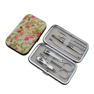 VW-MS-968 Ensemble de soins de <span class=keywords><strong>manucure</strong></span> et pédicure luxueux 7 en 1 pour filles, rose, motif fleur, coupe-ongles, kit de toilettage, cadeau - Product Image 3
