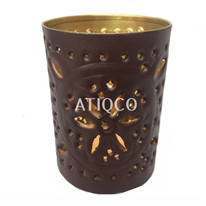 Atiqco Élégant Porte-bougie Votive en Fer Noir Perforé Décoration de Table Haute Qualité Prix de Gros Nouvelle Arrivée Décoration Maison Bougie - Product Image 3
