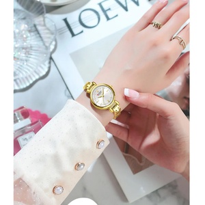 CURREN 9098 Brand <b>Cute</b> Luxury Women <b>Bracelet</b> Watches Fashion Women Dress Wristwatch Ladies Quartz Sport Watch Dropshiping - Product Image 6