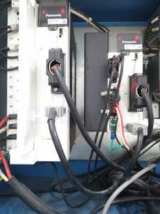 HBD 550 시리즈 삼상 AC/<span class=keywords><strong>DC</strong></span> 범용 인버터 (섬유 생산용) 0.4kva <span class=keywords><strong>11hp</strong></span> 12.5kva 맞춤 지원 가능 PWM 제어 - Product Image 6