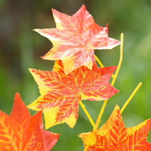 A-304屋外ホーム秋感謝祭の装飾秋オレンジカエデの葉ガーランド人工秋の葉ガーランド - Product Image 3