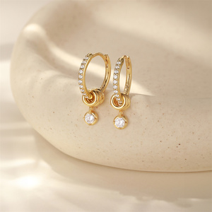Pendientes de Aro Clásicos de Plata de Ley S925 con Circonitas, Pendientes de Aro Minimalistas con Pavé, Pendientes de Aro Colgantes de Estilo Moderno para Mujer - Product Image 4