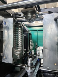 Máy thổi chai tự động hoàn toàn LS-A1, 1 buồng, <span class=keywords><strong>10</strong></span> lít, tiết kiệm năng lượng và hiệu quả cao - Product Image 5