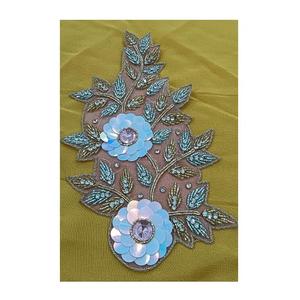 Parches de tela bordada de chenilla con cuentas a mano más vendidos para decoración de vestido de novia y accesorios de ropa de hierro - Product Image 1