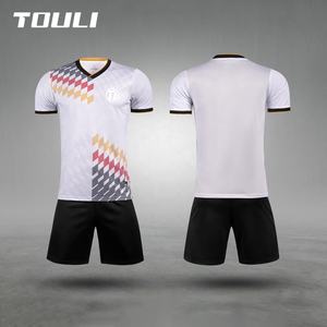 25-26 Nieuwe Seizoen Fabriek Groothandel Populaire Losse Ademend Gepersonaliseerde Op Maat Geprinte Jersey - Product Image 1