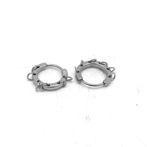 Aros de Acero de Titanio yunnique Unisex, Diseño Geométrico con Perno de Acero Inoxidable 316, Otoño 2024 Guangzhou - Product Image 4