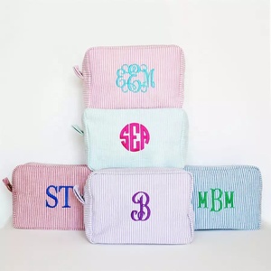 Sac de voyage à rayures pour cosmétique, sacoche pour <span class=keywords><strong>accessoires</strong></span> de maquillage rose, monogramme de vacances - Product Image 1