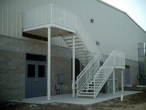 Mạ kẽm chống trượt chống gỉ cầu thang treads nhiệm vụ ánh sáng kim loại thép cầu thang bước - Product Image 3