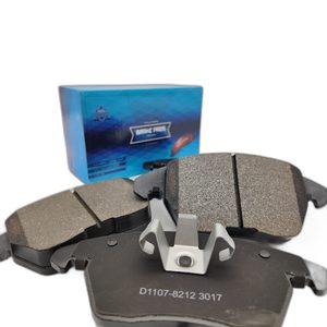 Fournisseur d'usine en gros : Plaquettes <span class=keywords><strong>de</strong></span> <span class=keywords><strong>frein</strong></span> DISC en métal, carbone <span class=keywords><strong>et</strong></span> céramique pour Audi E-tron, Porsche Taycan – Haute performance pour véhicules électriques (EV) universels - Product Image 5