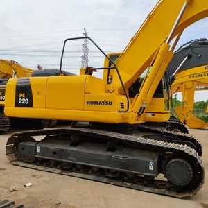 Excavatrice Komatsu PC220-8 de 22 tonnes d'occasion, haute qualité, faible nombre d'heures, fiable pour la construction et l'aménagement paysager, équipement Komatsu d'occasion - Product Image 3