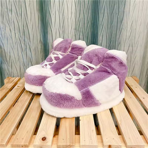 Zapatillas de Casa Antideslizantes de Felpa para Interior de Marca para Navidad, Deportivas Cálidas para Hombre y Mujer, Estilo Piel Tipo Air Sneaker - Product Image 5