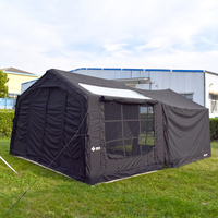 Tente de camping gonflable imperméable multi-personnes noire quatre saisons ouverture automatique rapide conception extensible pour le glamping en plein air