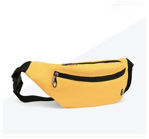 Wholesale Women's Waterproof Nylon Barrel-Shaped <b>Leopard</b> Print Waist Bag with Zipper Closure for Travel & Sports - Product Image 4