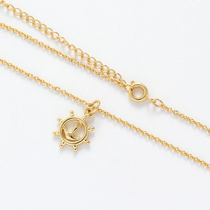 Collier pendentif en acier inoxydable plaqué or 18 carats pour femmes, tendance, multicouche, cœur, croix, chaîne carrée, cadeau en gros - Product Image 5