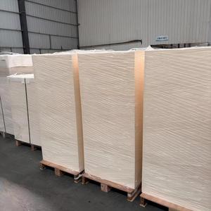 Plaque de carton ivoire blanchi enduit de PE, de qualité supérieure, pour emballages alimentaires jetables, fournie directement par l'usine. - Product Image 1